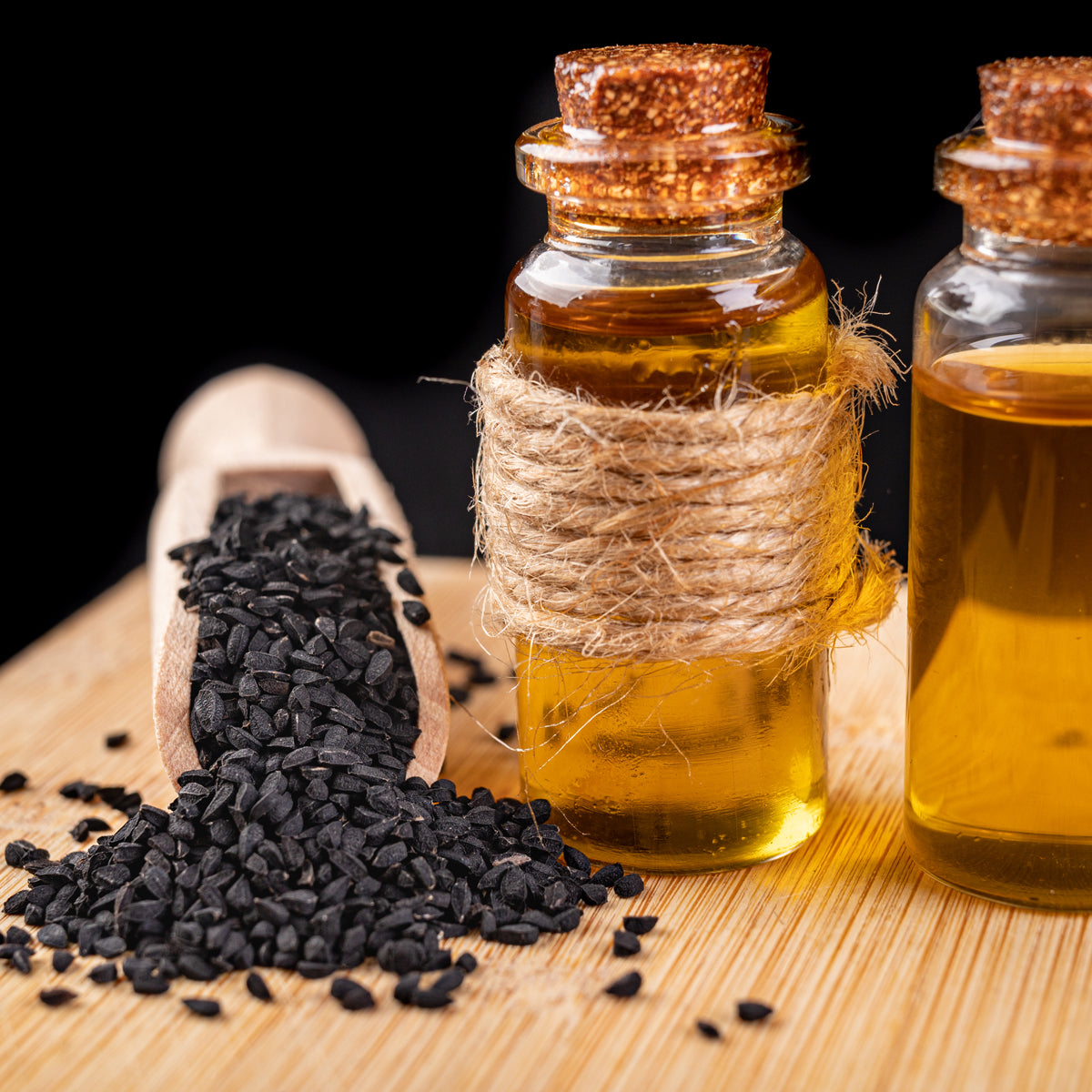 Mannavita za studena lisovaný olej z čiernej rasce • 100 ml