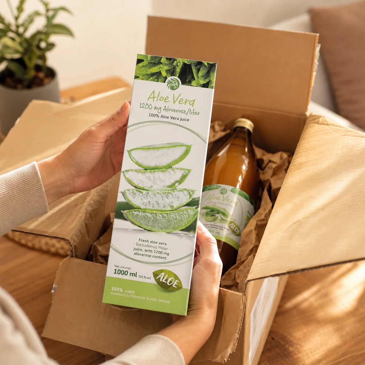 Mannavita Aloe vera, 100% čistá lisovaná šťava • 1000 ml