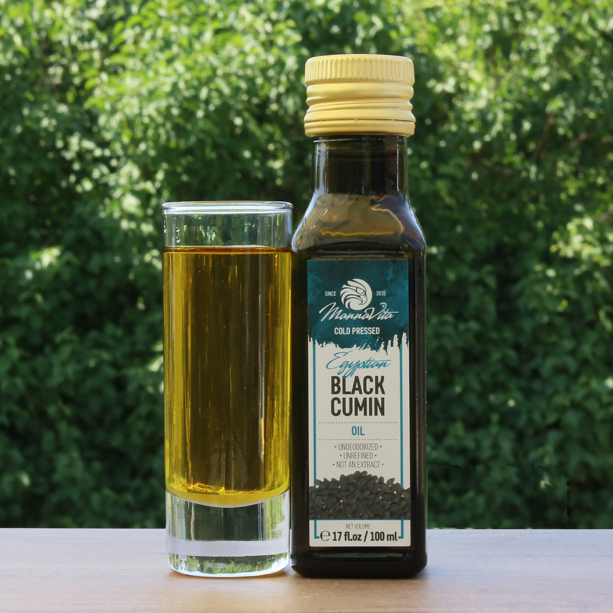 Mannavita za studena lisovaný olej z čiernej rasce • 100 ml