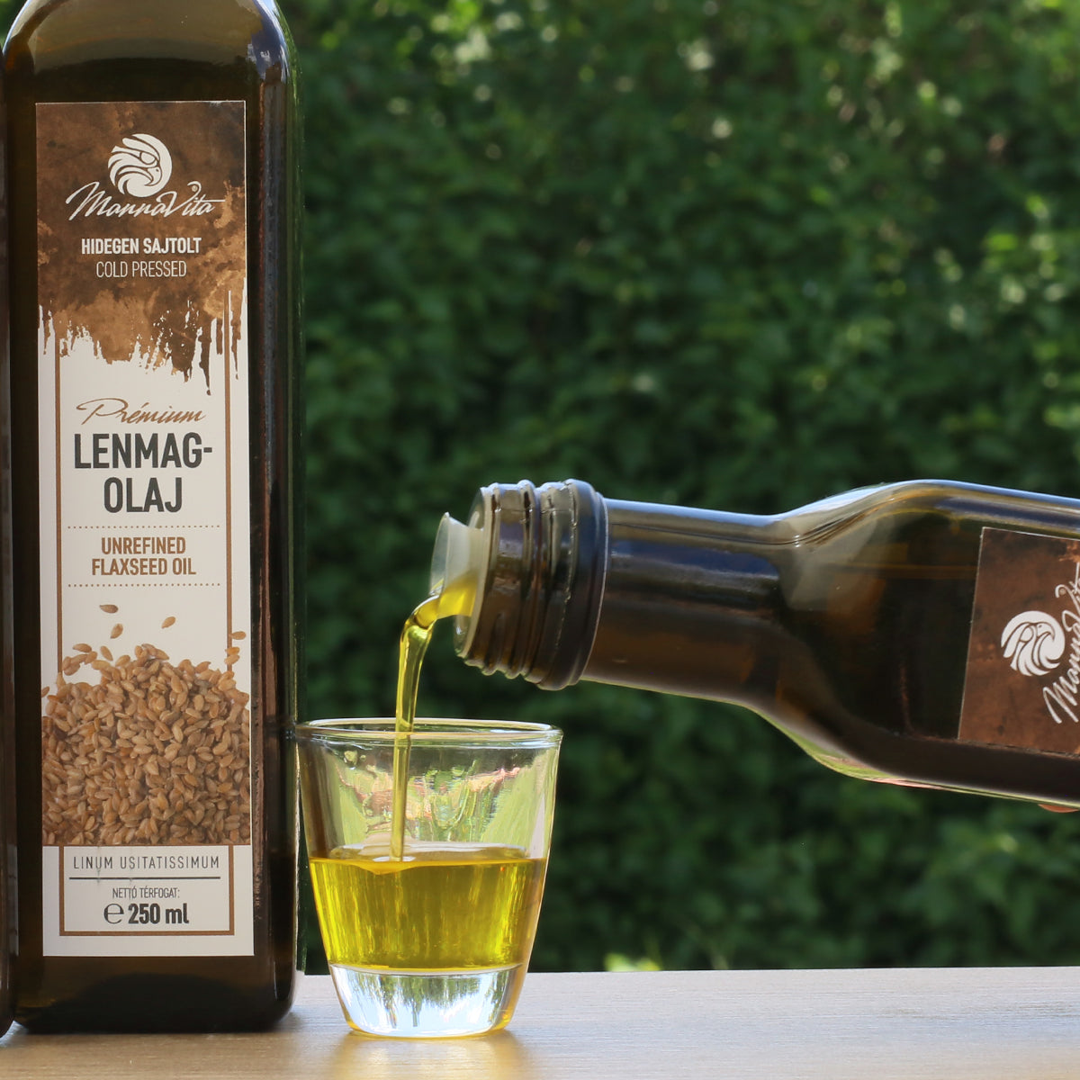 Mannavita maďarský za studena lisovaný ľanový olej • 250 ml