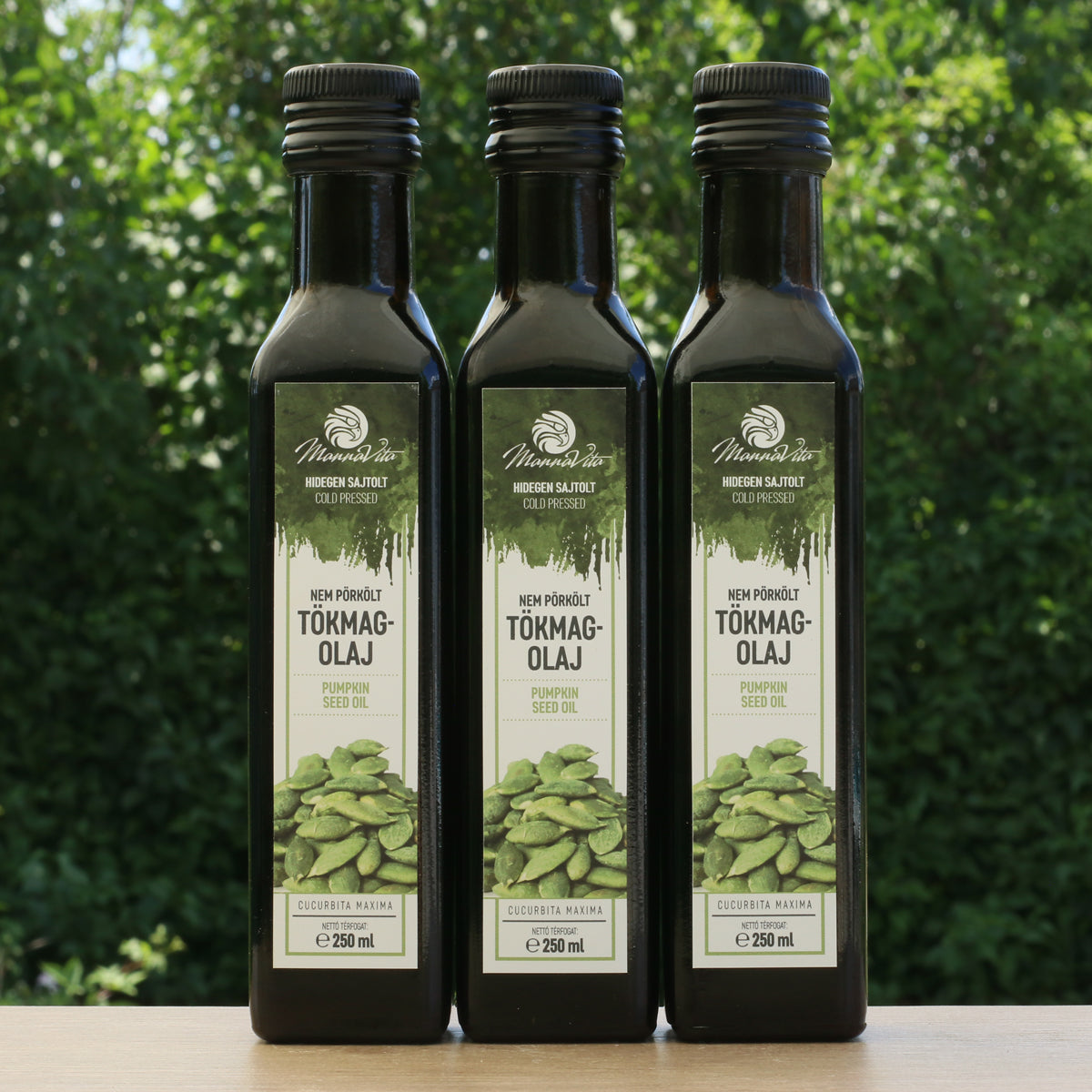 Mannavita maďarský za studena lisovaný tekvicový olej • 250 ml