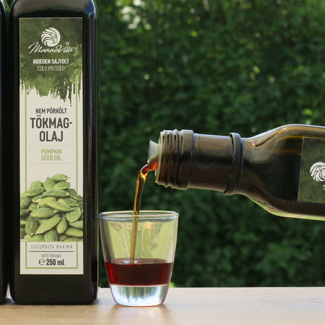 Mannavita maďarský za studena lisovaný tekvicový olej • 250 ml